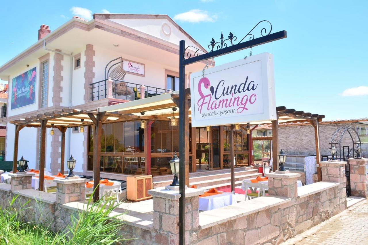 Cunda Flamingo Otel บาลึคเคสิจ ภายนอก รูปภาพ